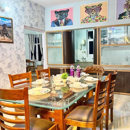 Family Suit Kasauli Exterior photo